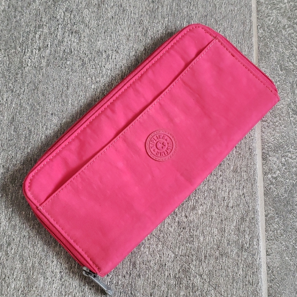 Kipling pink clutch or wallet